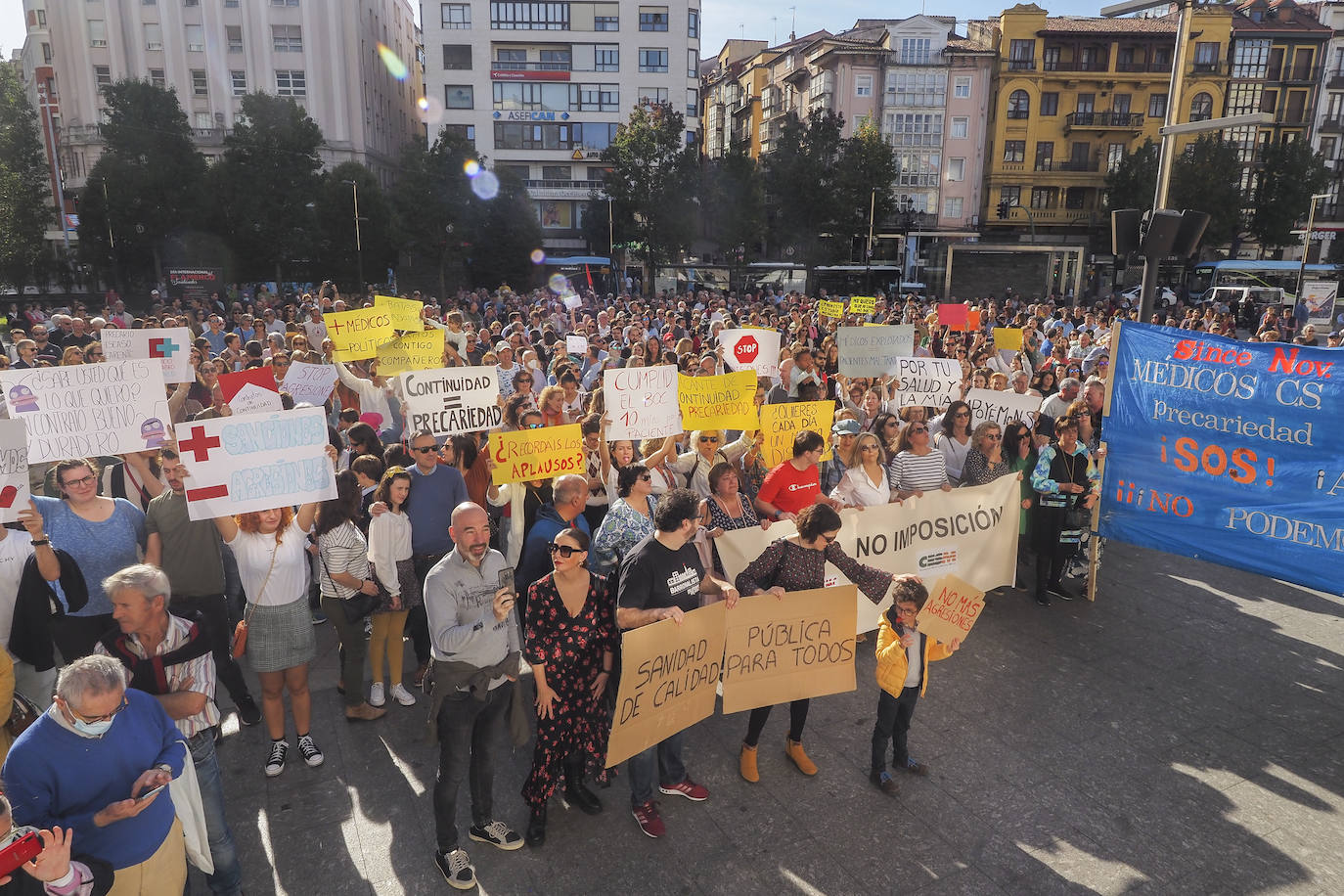 Fotos M Dicos Y Ciudadanos Se Nen En Santander Para Reclamar La